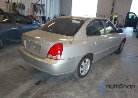 2004 Hyundai Elantra Gls/Gt из США, поврежденный, VIN KMHDN46D64U888641